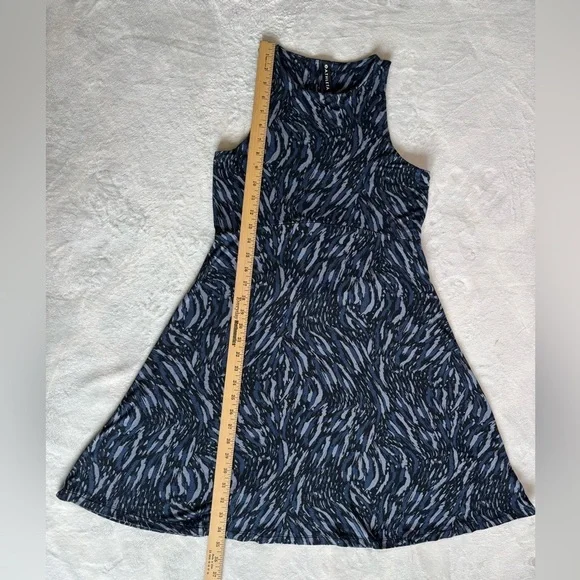 Athleta Blue and Black Patterned Mini Dress Size S Casual - Picture 4 of 10